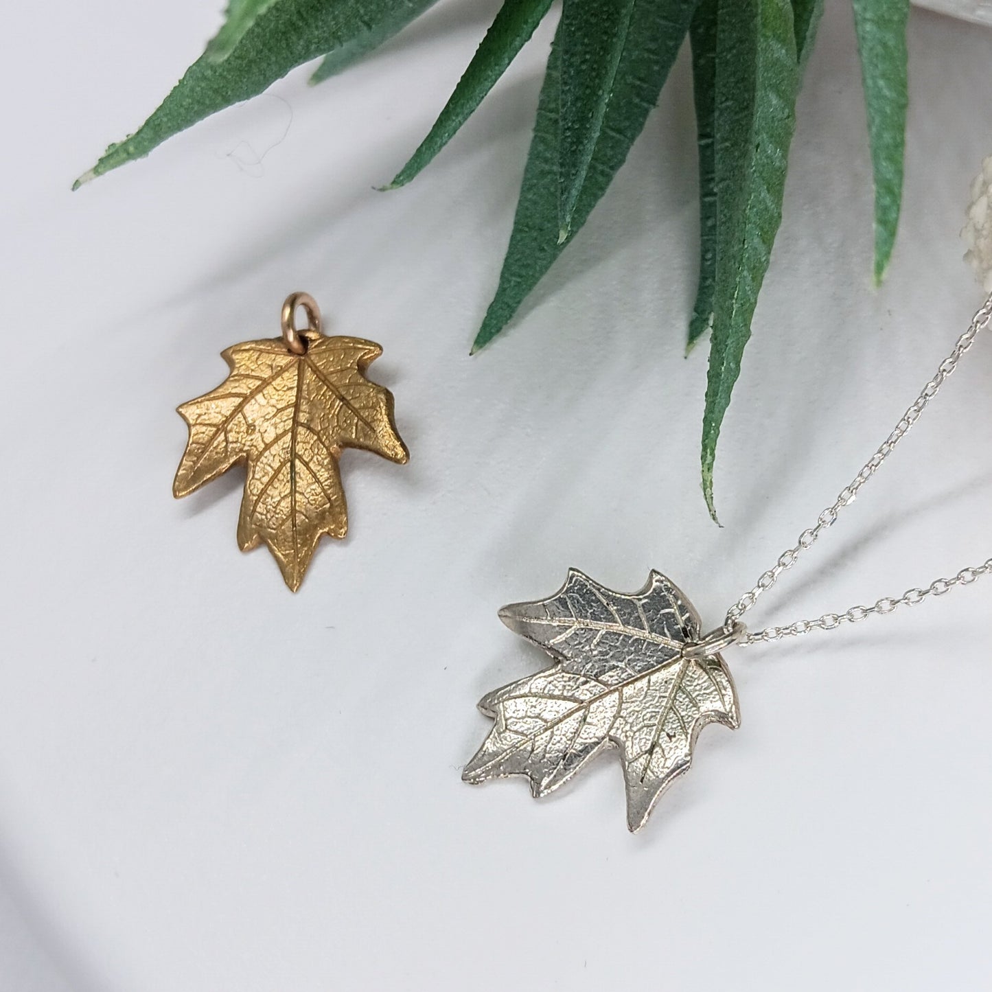 Maple leafprint charms