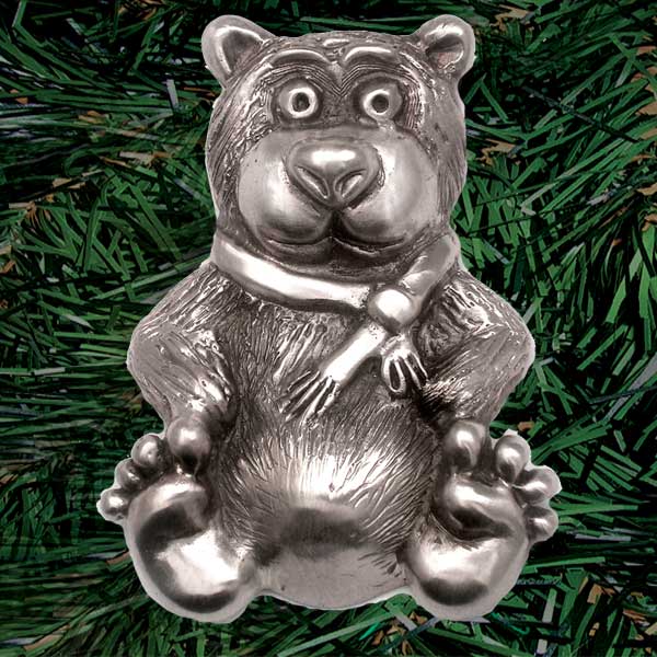 Finely detailed cast-pewter seated Teddy Bear with big eyes and a friendly smile (palm sized, single-sided)