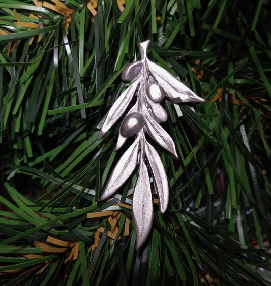 Finely detailed sprig of an olive branch with leaves and olives (palm sized, single-sided die-cast pewter)